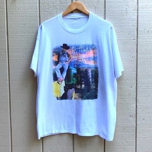 VINTAGE 2001 Kenny Cheney she thinks my tractors Sexy graphic T-shirt XL unisex